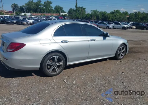 2019 Mercedes-Benz E 300 4Matic из США, поврежденный, VIN WDDZF4KB9KA550117